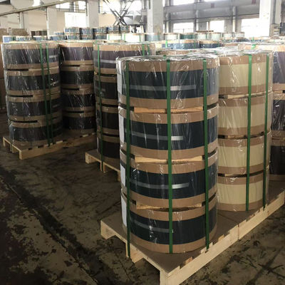 ALLOY3105 0.26 মিমি পুরু 128 মিমি প্রশস্ত অ্যান্টি-স্ক্র্যাচ পেইন্ট প্রি-পেইন্টেড অ্যালুমিনিয়াম স্ট্রিপ শাটার দরজার পর্দা তৈরির উদ্দেশ্য