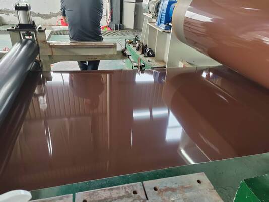 ছাদ তৈরির জন্য হালকা ওজনের অ্যালুমিনিয়াম শীট, যা অ্যালোয় 3105 থেকে তৈরি, PPG Kynar PVDF ম্যাট গ্রে Ral 7046 কালার প্রি-পেইন্টেড কয়েল, ৪৯ ইঞ্চি চওড়া