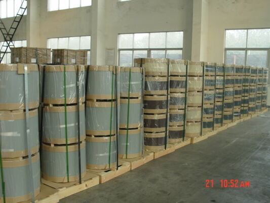 ছাদ তৈরির জন্য পিভিডিএফ পেইন্ট লেপ সহ টেকসই 1 মিমি পুরু খাদ 3105 এইচ 24 প্রি-পেইন্ট অ্যালুমিনিয়াম কয়েল