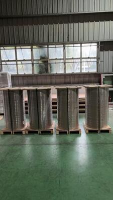 বিল্ডিং সজ্জা জন্য উচ্চ শক্তি অ্যালুমিনিয়াম শীট আবহাওয়া প্রতিরোধের জন্য ডিজাইন এবং আধুনিক স্থাপত্য নকশা মধ্যে চাক্ষুষ আবেদন